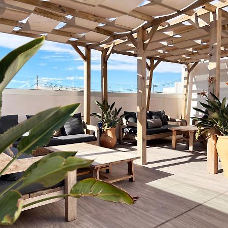 Valencia Luxury - Calma Beach Apartments المظهر الخارجي الصورة
